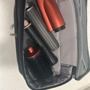 Dyson Hair Accessories Set - orange in good condition used once authentic